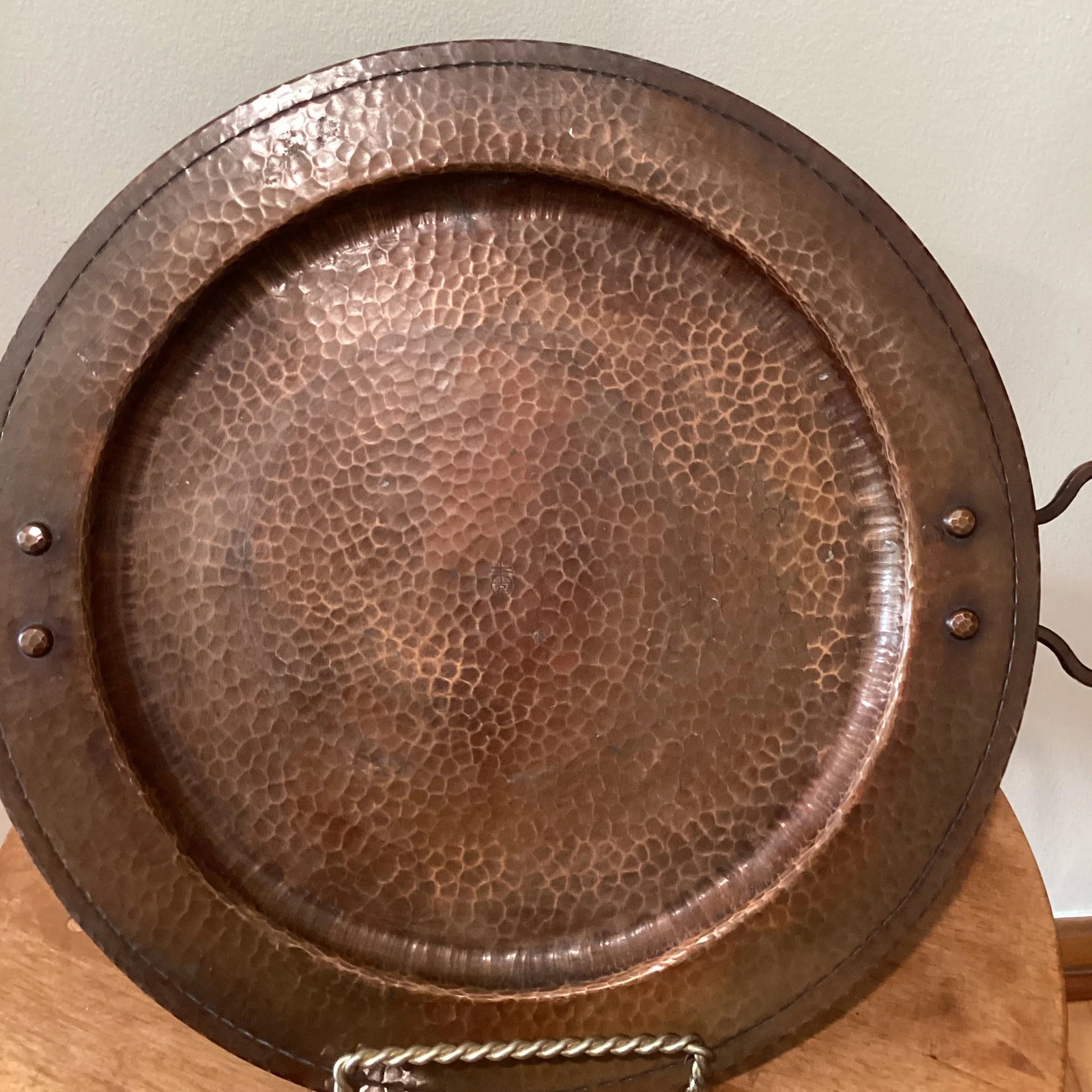 Antique Hammered Copper Two-Handled Tray by Roycroft Arts & Crafts, Roycroft Inn at East Aurora, Cir - 11