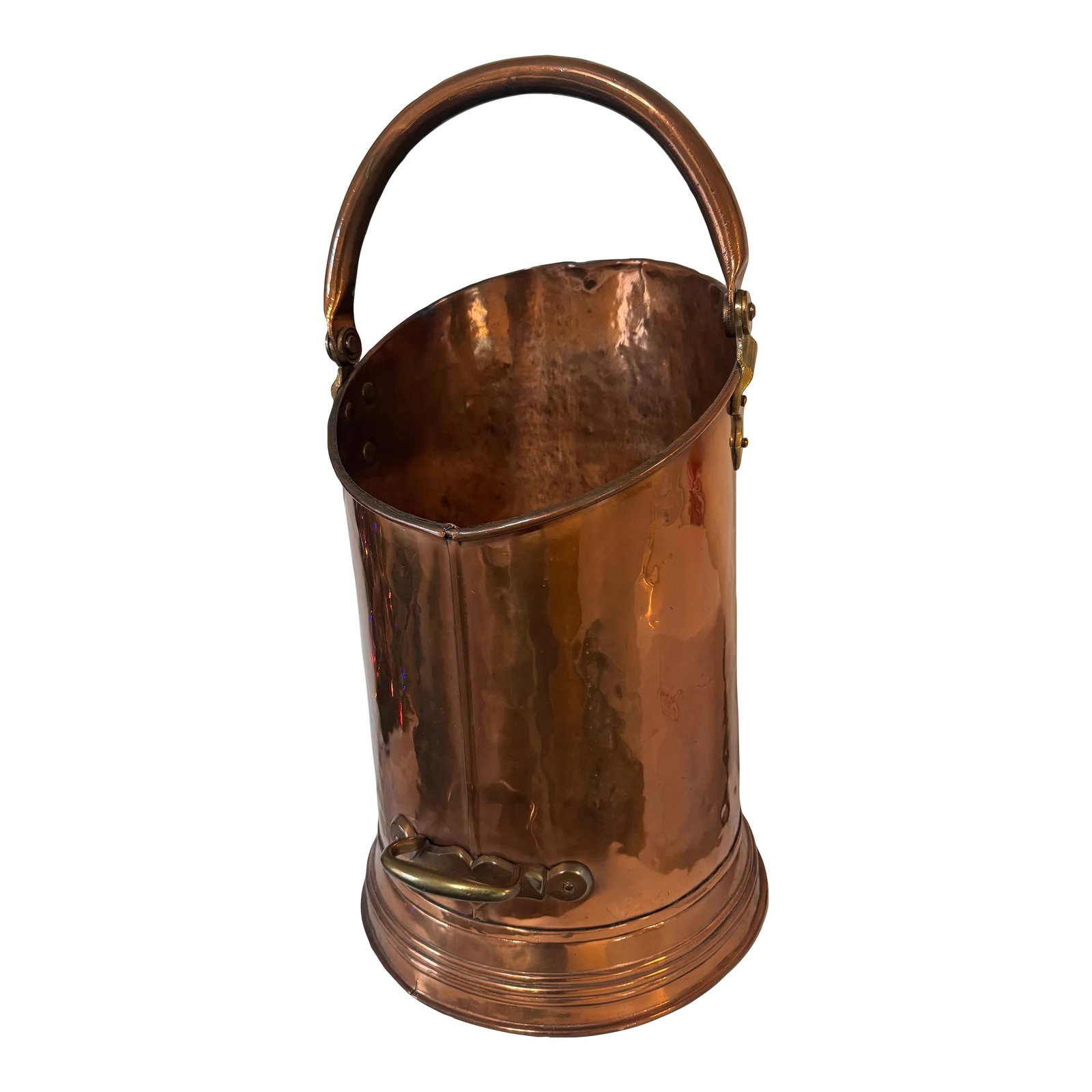 Mid 19th Century English Copper Large Antique Country House Victorian Era Coal Bin: This is a large antique country house coal bin. An English, copper fireside fuel keeper, dating to the early Victorian period, circa 1850's. Appealing proportion, with generous storage to attend to th