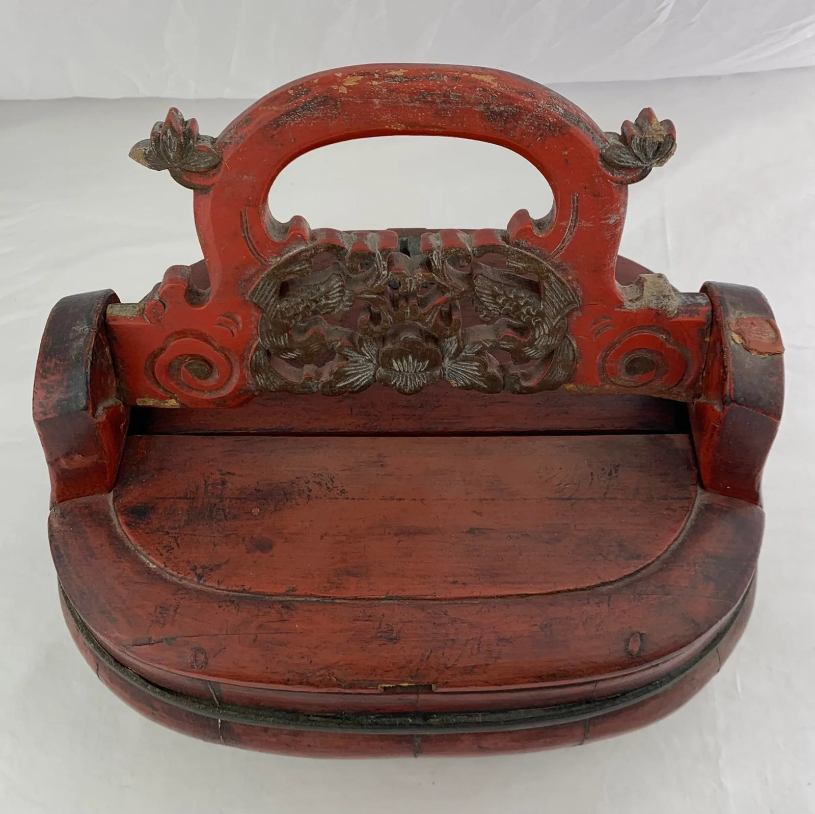 Antique Chinese Red Lacquered Wedding Bride Box - 3