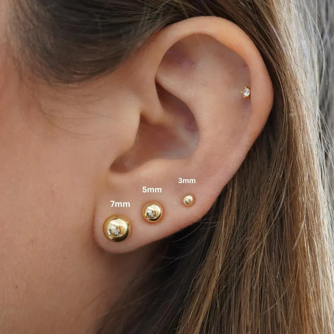 5mm Classic 14k Yellow Gold Ball Stud Earrings in Screw Backs - 2 Pieces - 4