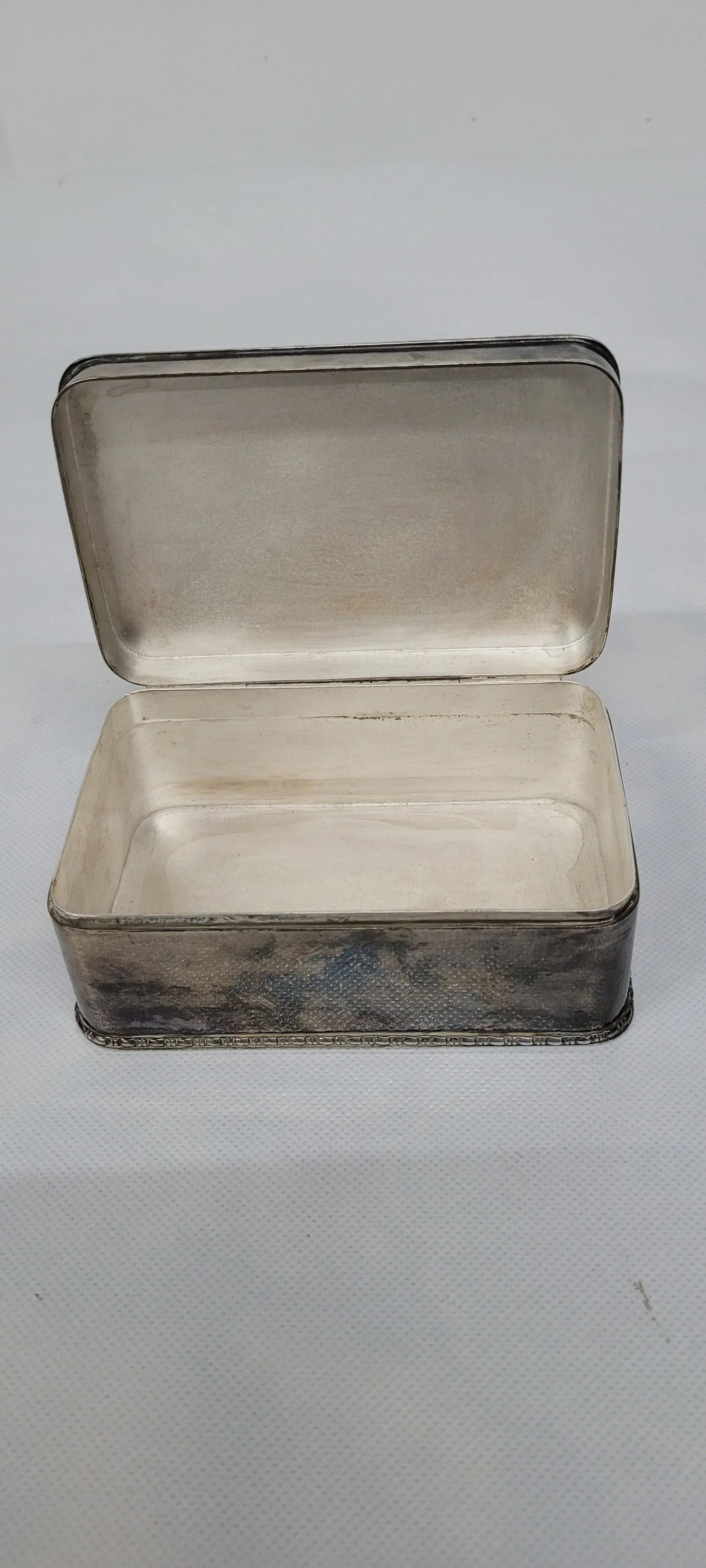 1930s Vintage Snuff Tobacco Stash Bernard Rice Son Brs Silver Plated Box Marked With Coat of Armor F - 6