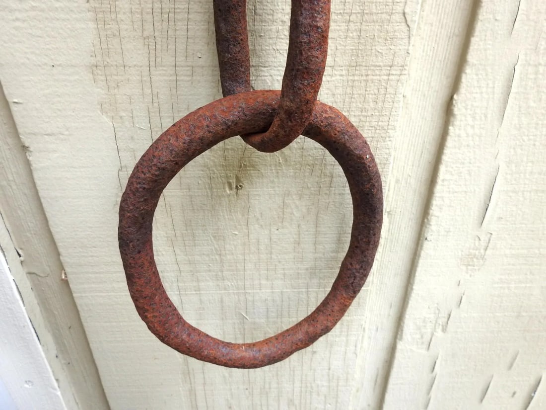 Antique Rusty Forge Iron Mooring Chain Garden Wall Decor - 6