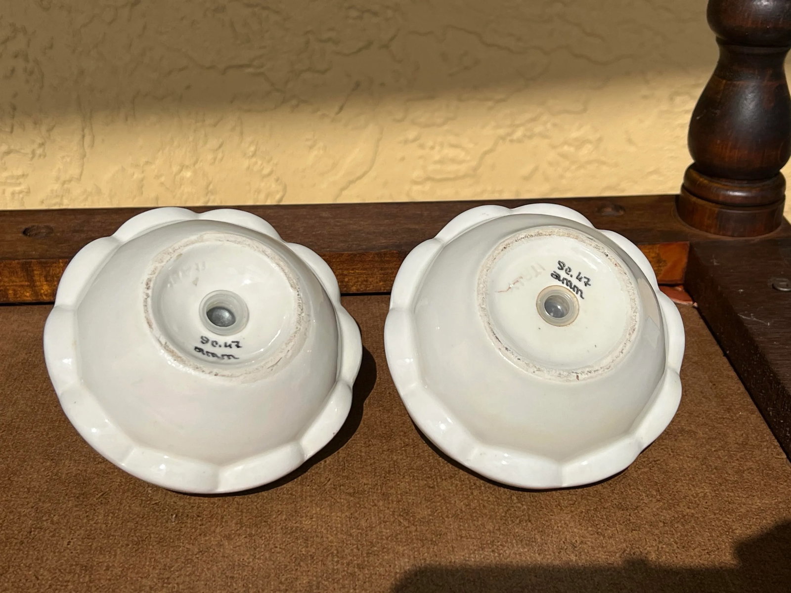 1940s Vintage Porcelain Salt & Pepper Shakers- a Pair - 10