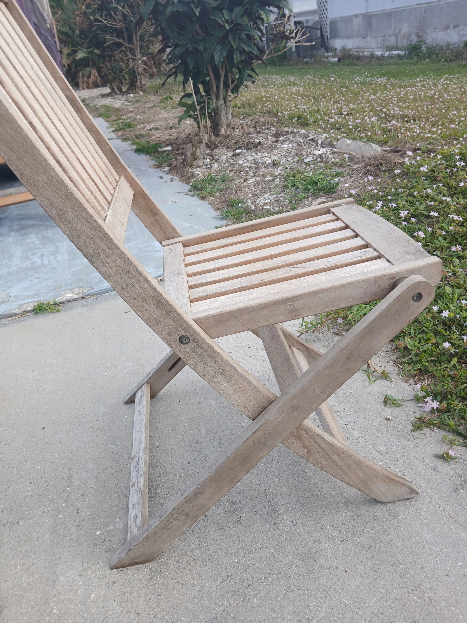 Vintage 20th Century Teak Wood High Back Folding Outdoor Chair - 4