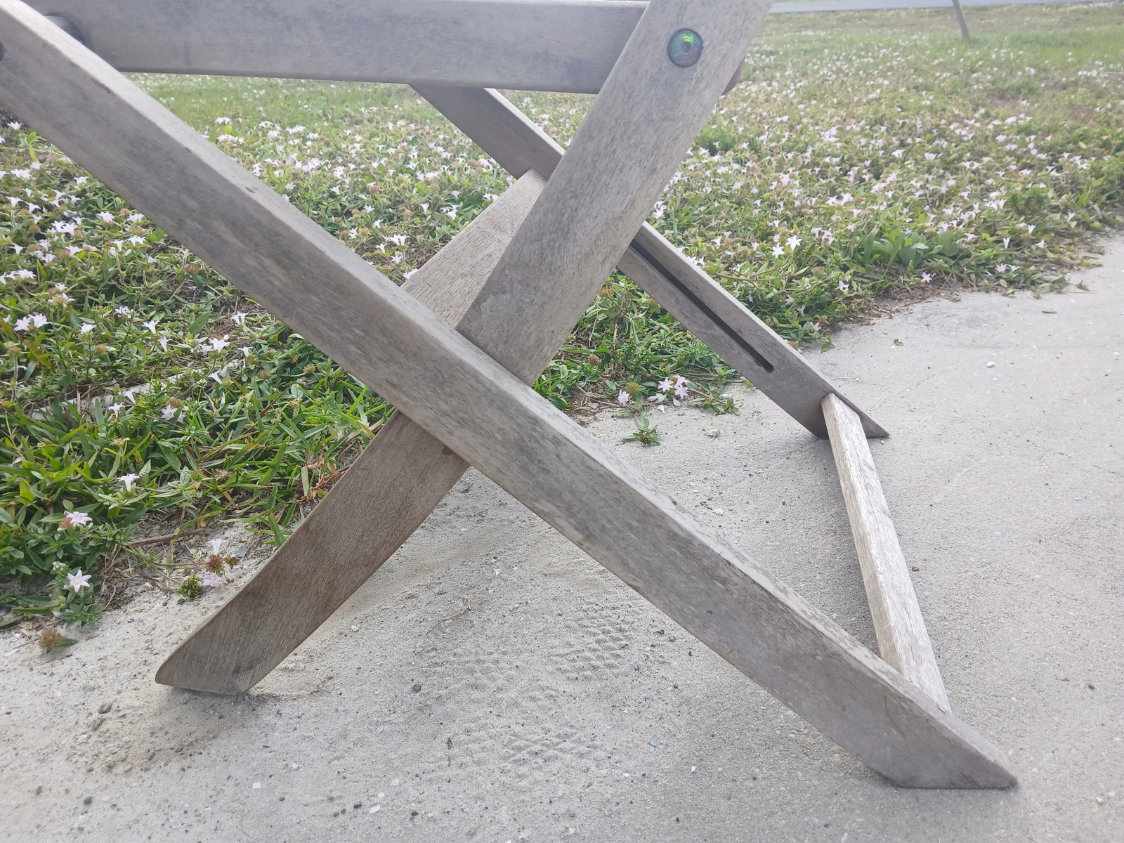 Vintage 20th Century Teak Wood High Back Folding Outdoor Chair - 8