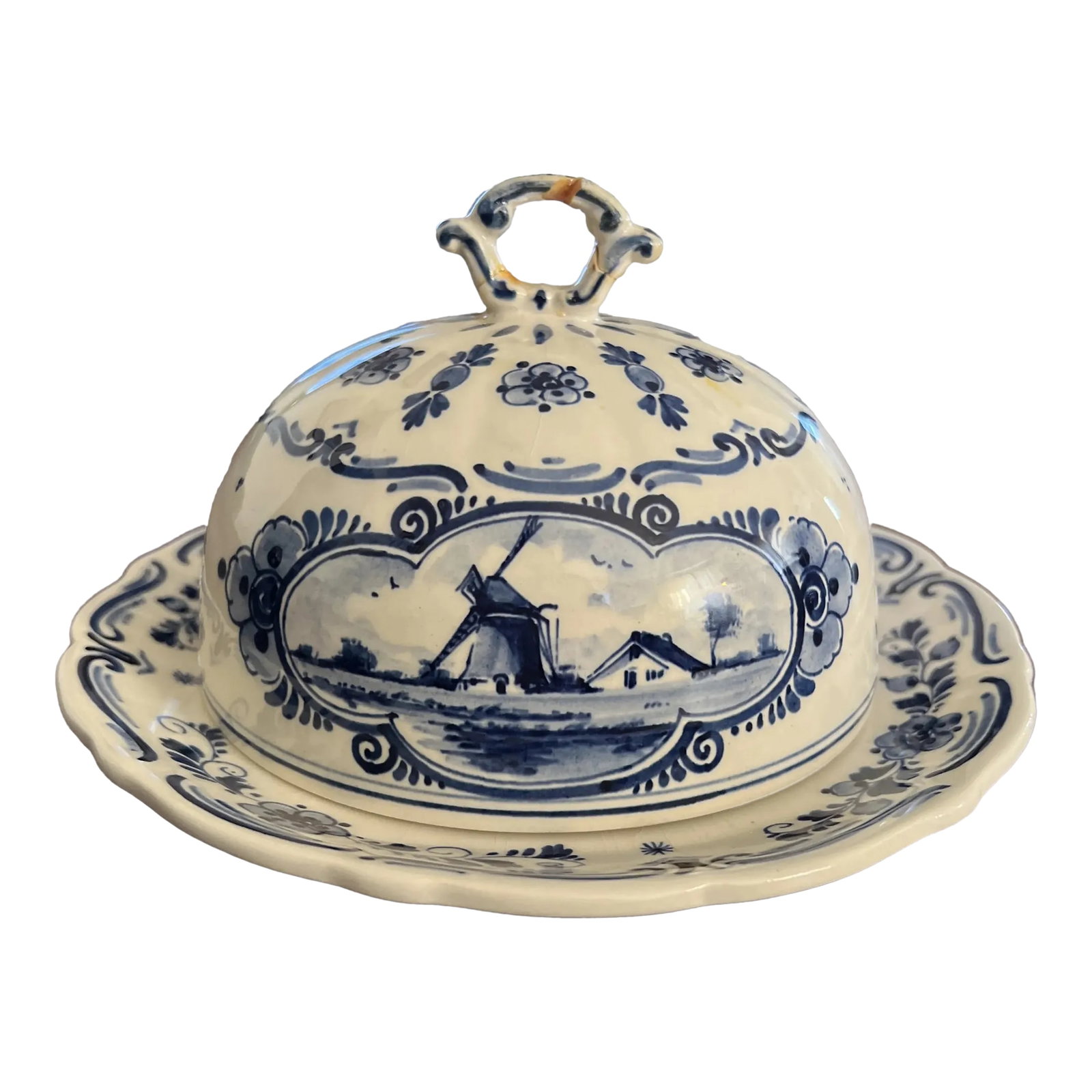 Vintage Hand Painted Delft Blue Covered Domed Cheese, Signed: Hand Painted Delft Blue Covered Cheese Butter Domed Dish Features: - made in Holland - signed as pictured on base - beautifully handpainted design - plate diameter: 7.25"; height 3.75" - clean and rea