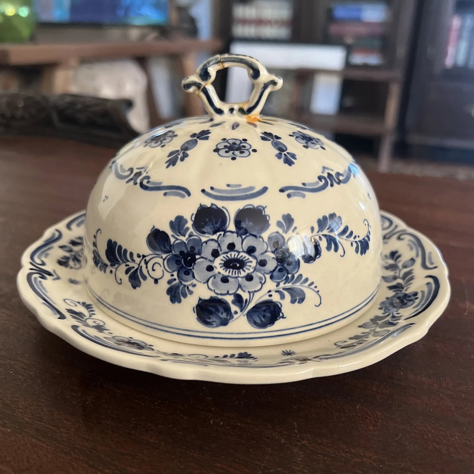 Vintage Hand Painted Delft Blue Covered Domed Cheese, Signed - 2
