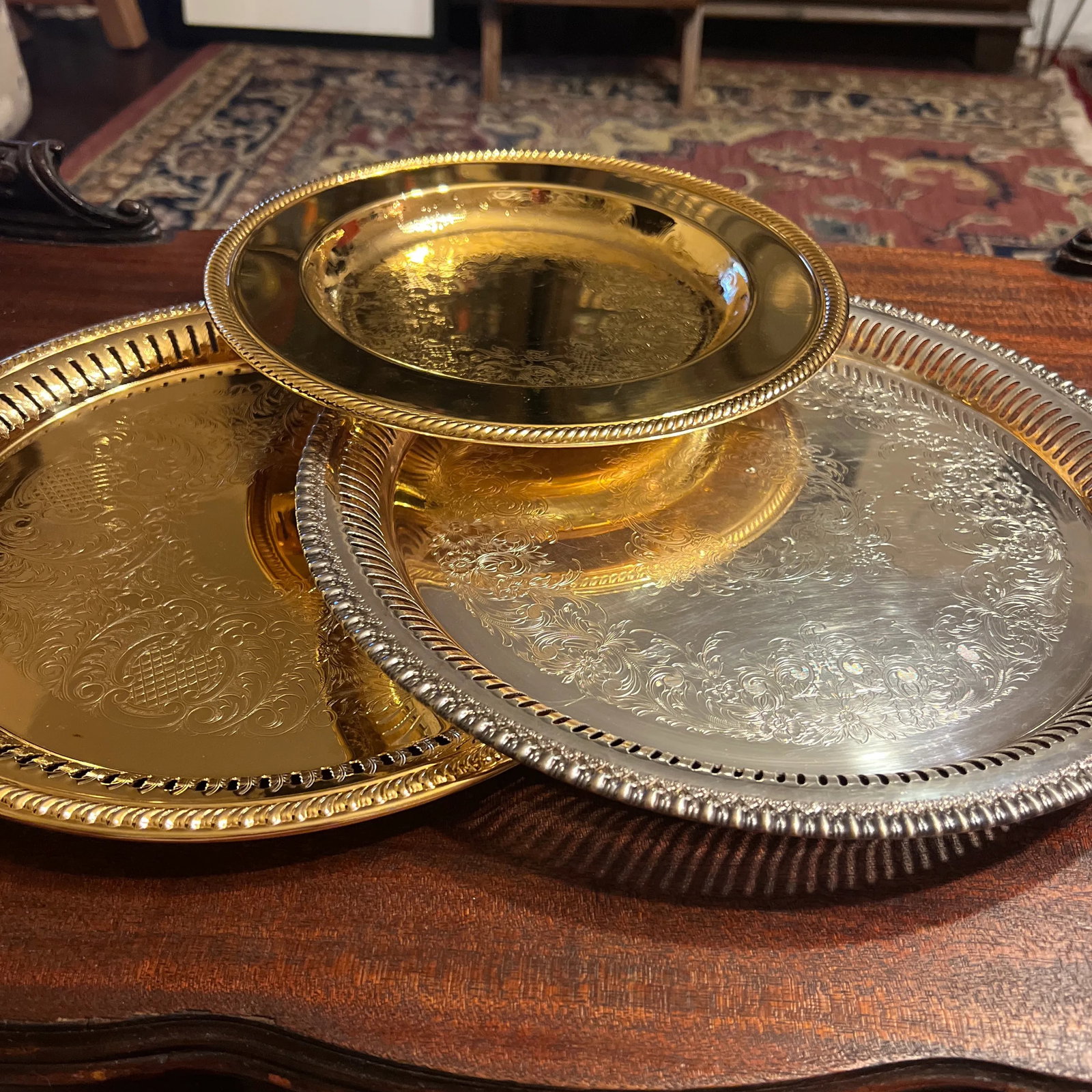 1980s 24 Karat Gold Plated Serving Service Tray Charger - 9