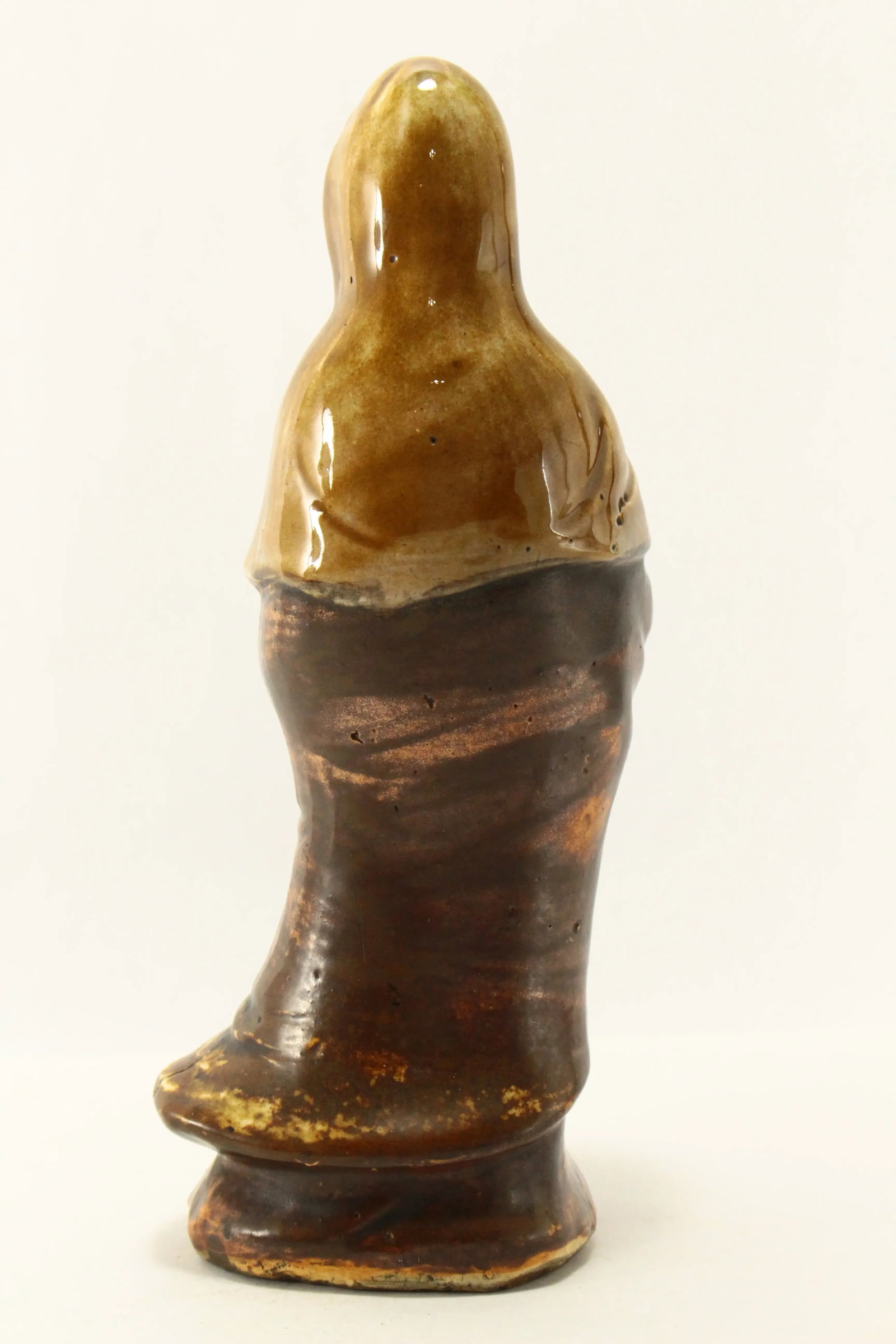 19th Century Joseon Dynasty Korean Ceramic Guanyin / Quan Yin / Gwan-Eum Figurine - 4