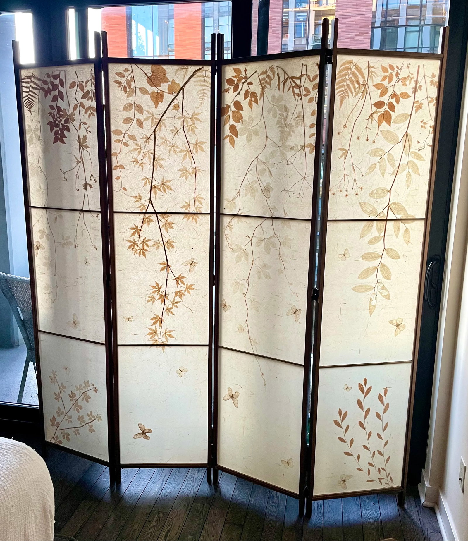 Shoji Paper Natural Elements Elmwood Floor Screen With Brass Hardware - 4