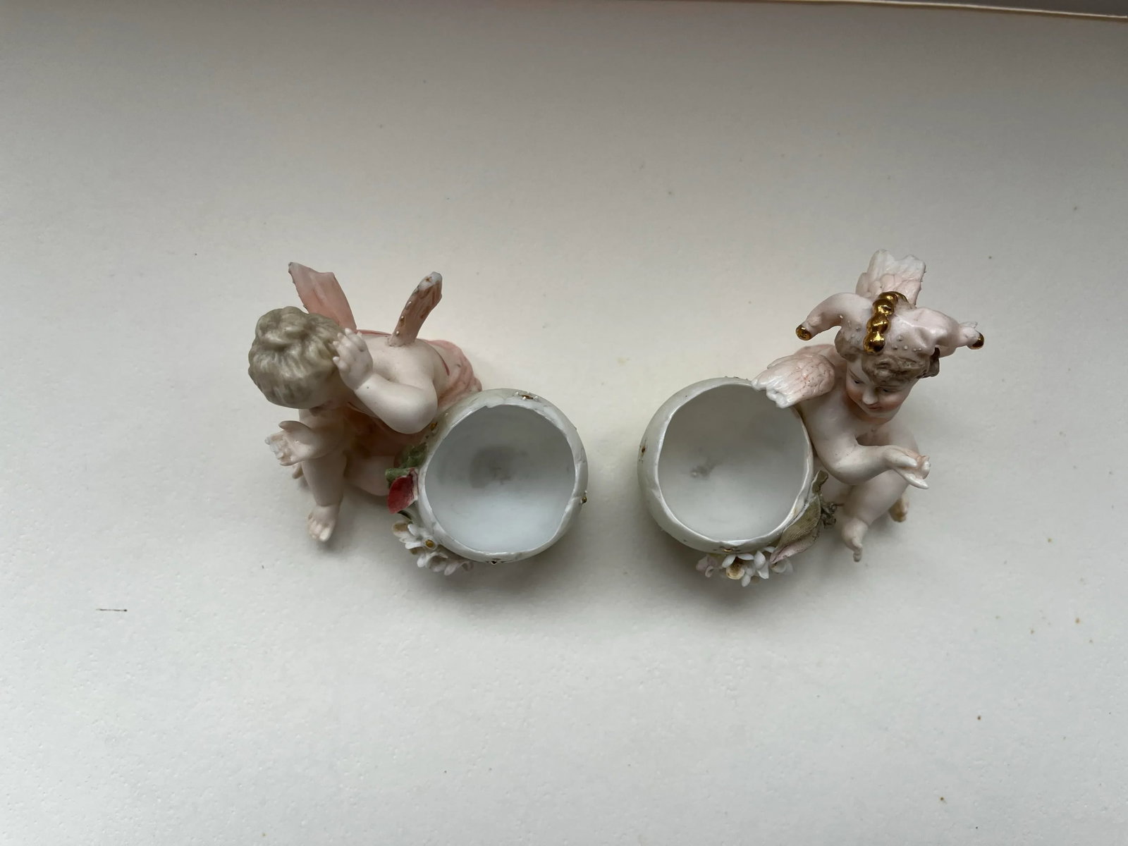 Antique Pair of Capodimonte Bisque Cherub Figurines - 3