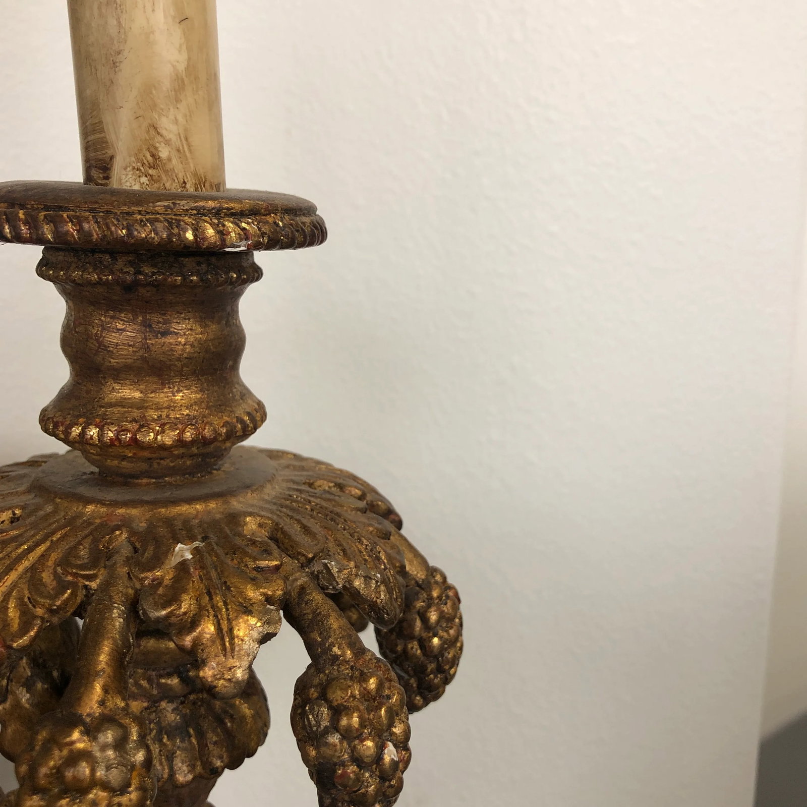 Pair of Traditional Italian Hand-Carved Light Sconce - 11