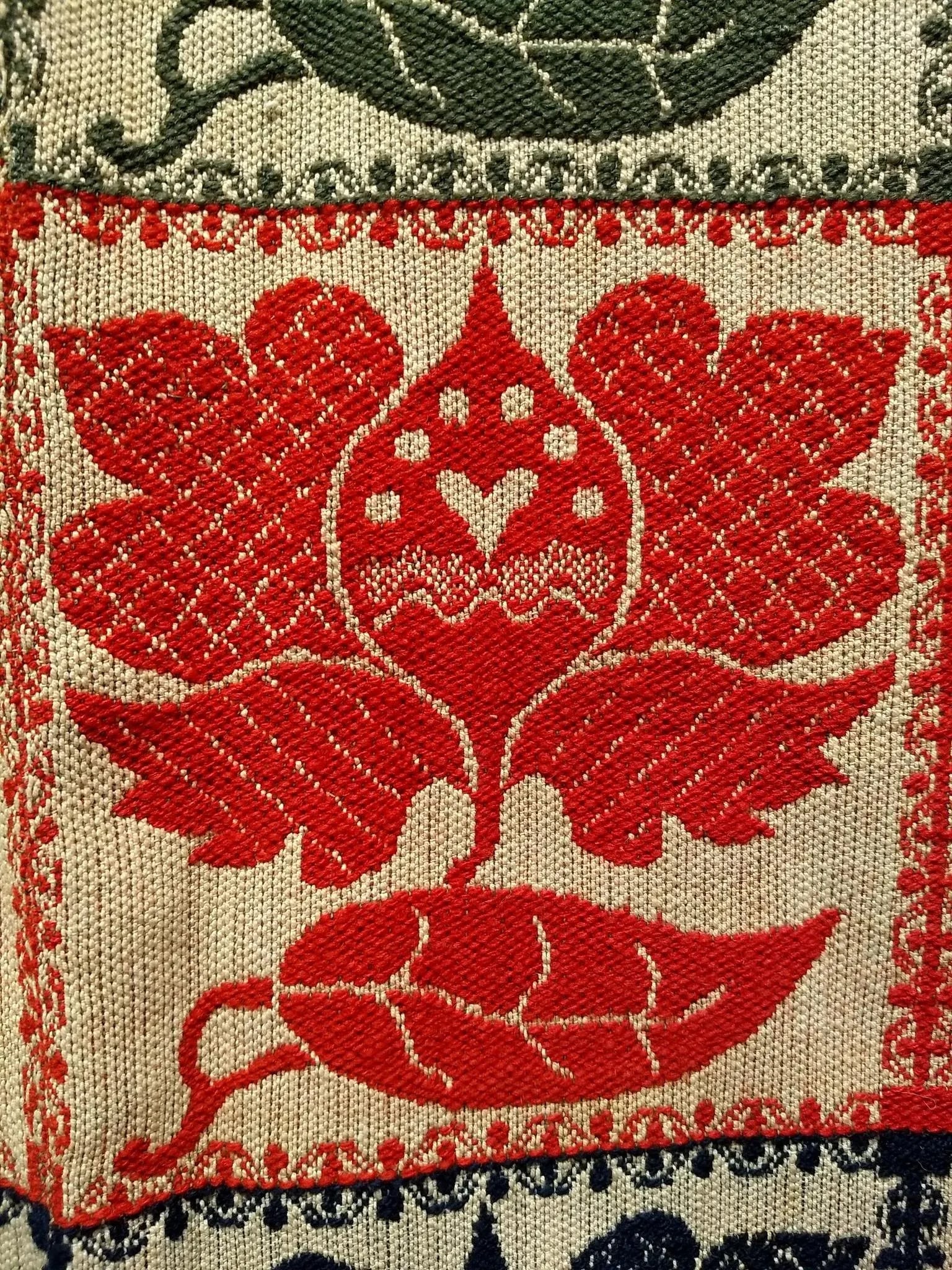 1840s Handwoven American Coverlet, Floral Motif, Signed Elizabeth Yohe - 5