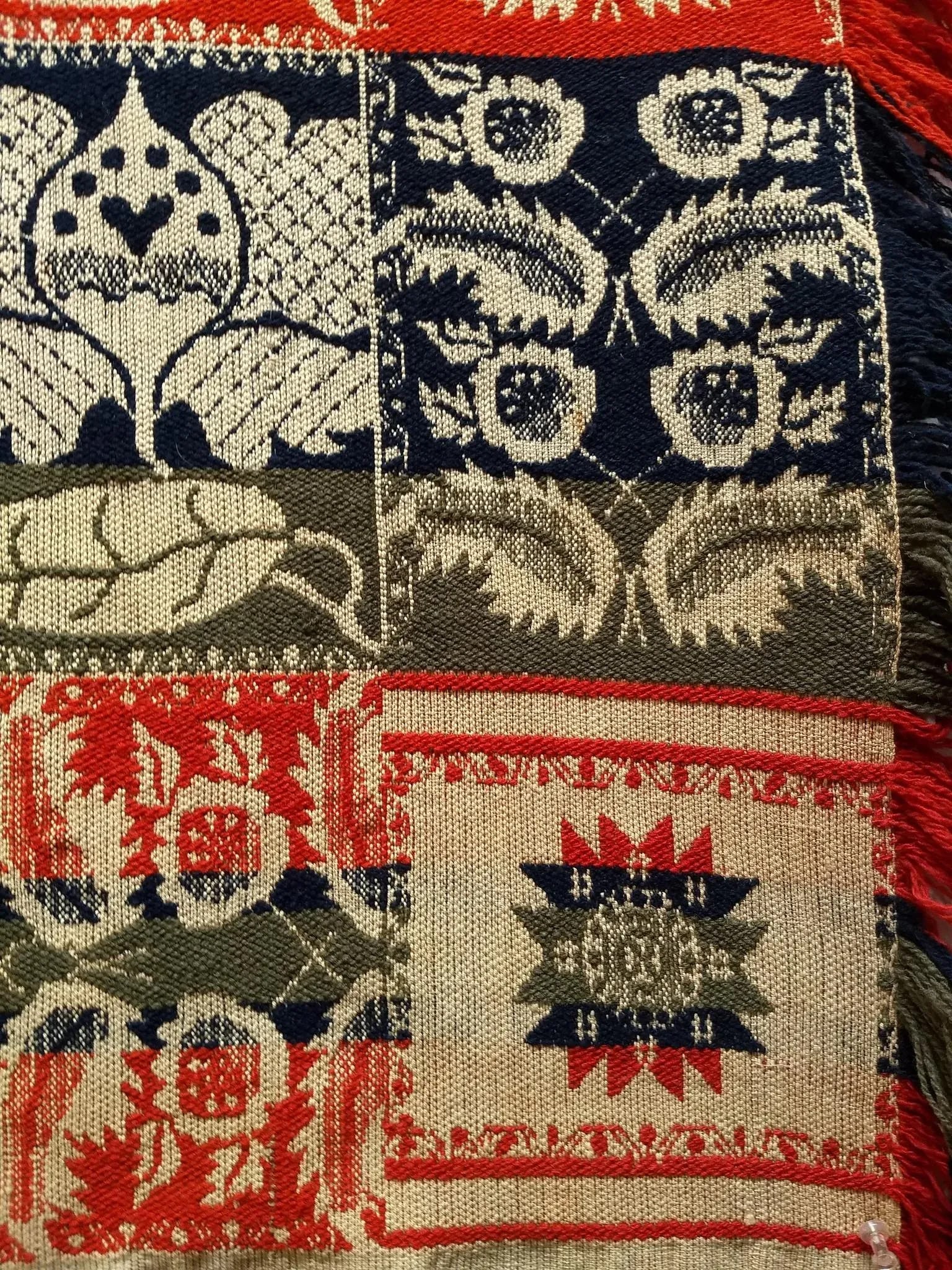 1840s Handwoven American Coverlet, Floral Motif, Signed Elizabeth Yohe - 6