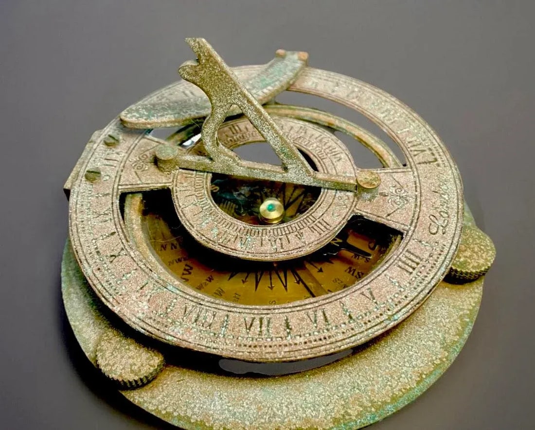 1940s Sundial Compass World War II Era British Royal Navy - 2