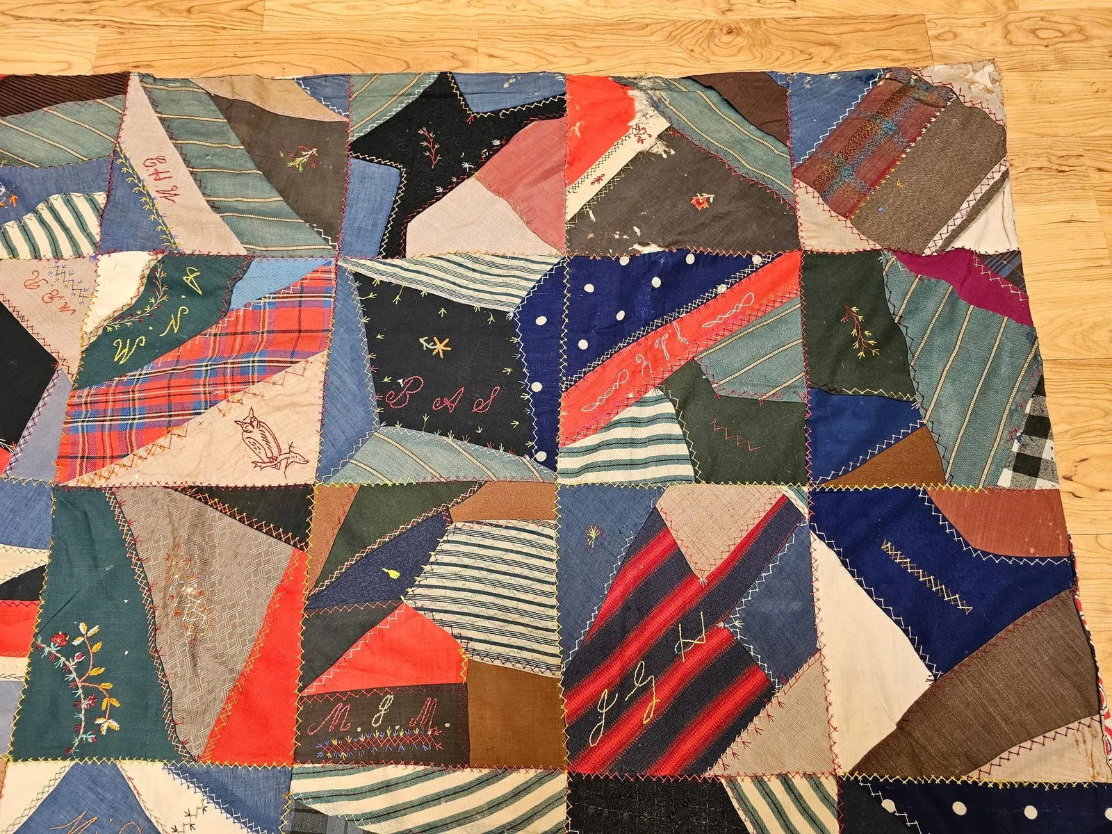 Late 19th Century Crazy Quilt - 11