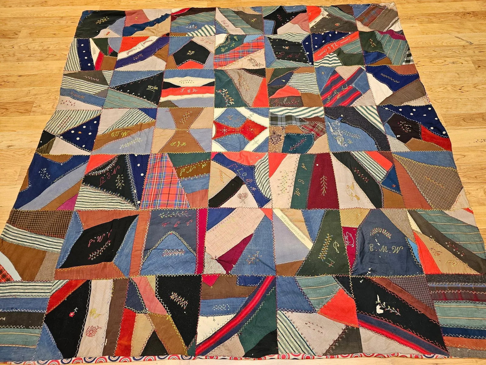 Late 19th Century Crazy Quilt - 7