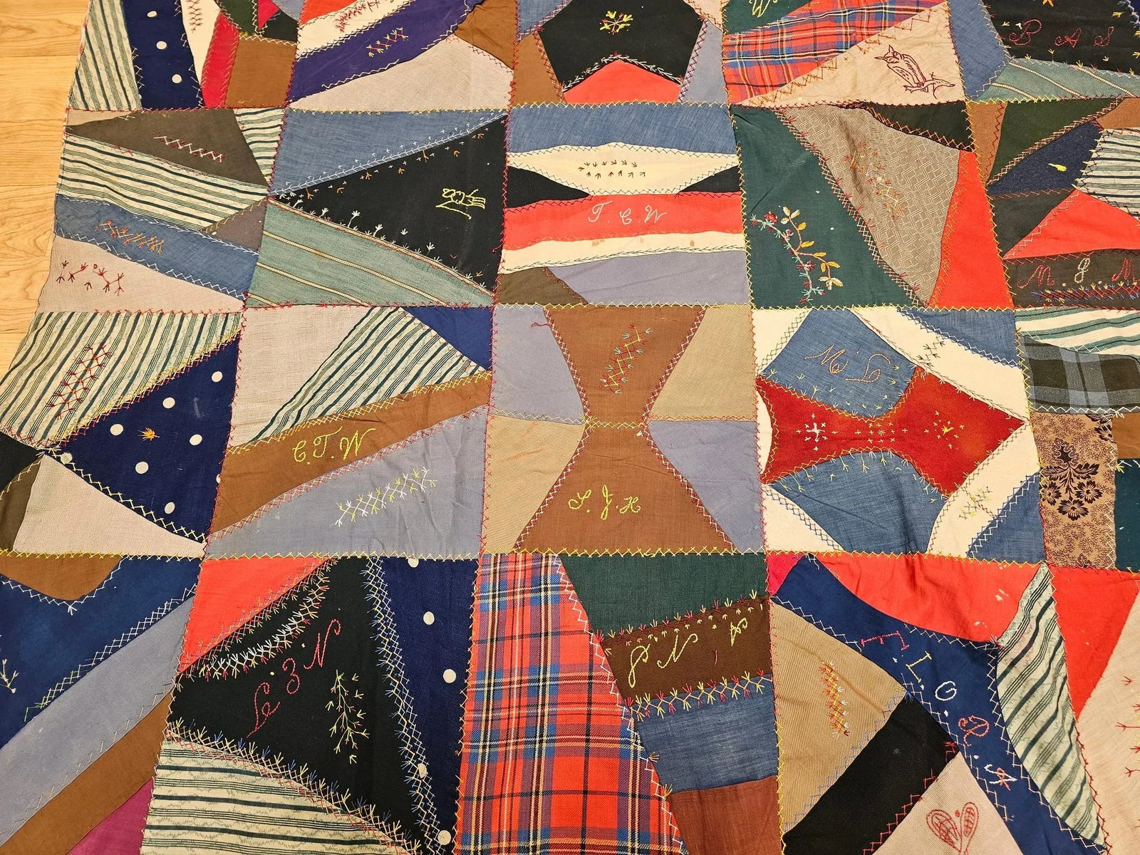 Late 19th Century Crazy Quilt - 9
