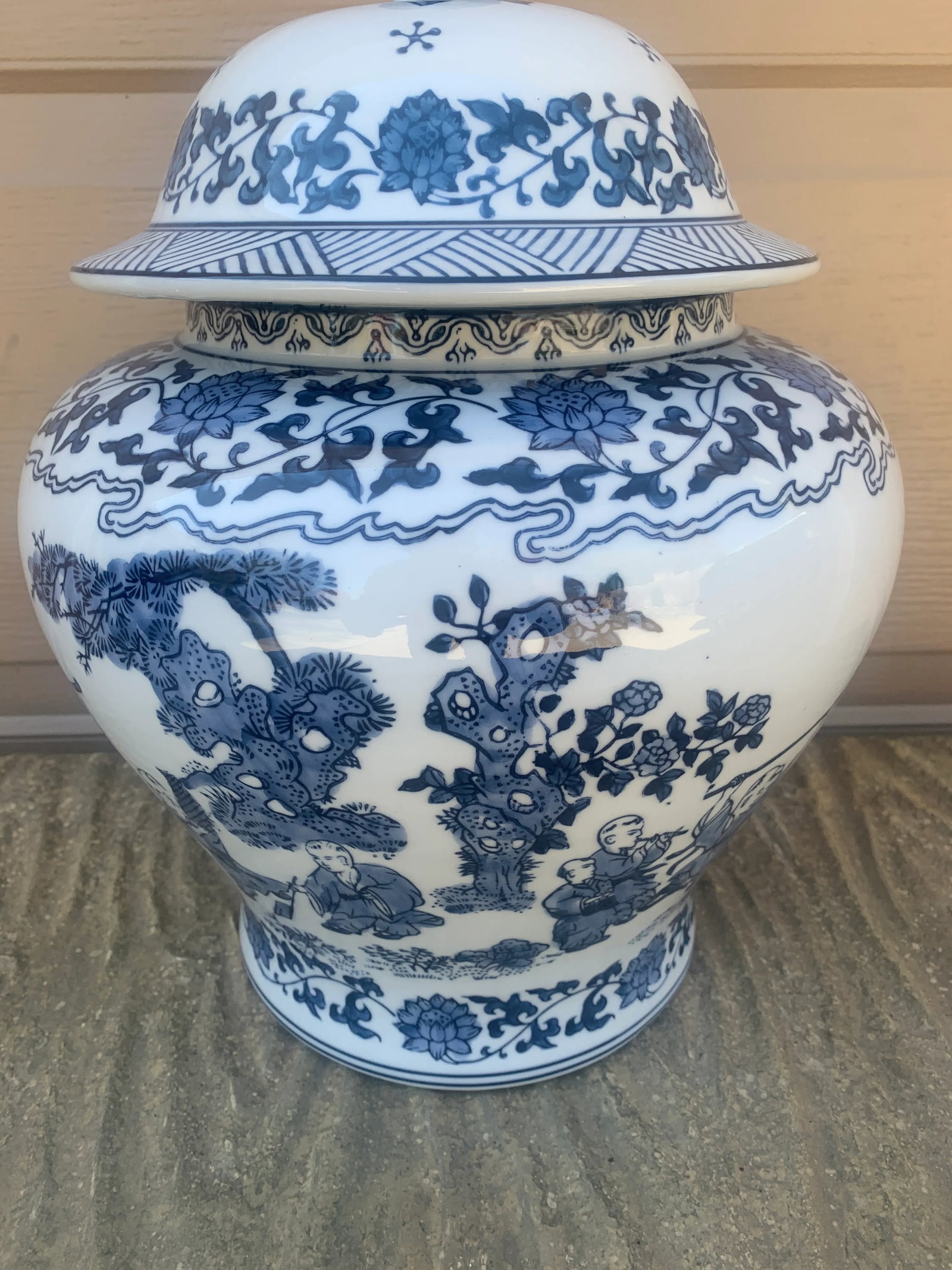 Vintage Chinoiserie Large Blue and White Porcelain Covered Jars- a Pair - 10
