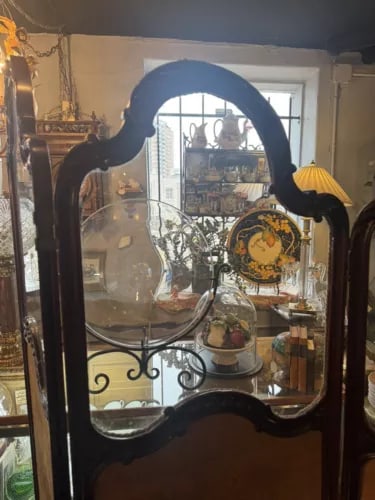 Antique Art Nouveau French Style Three Panel Dressing Screen With 3 Glass Panels - 5