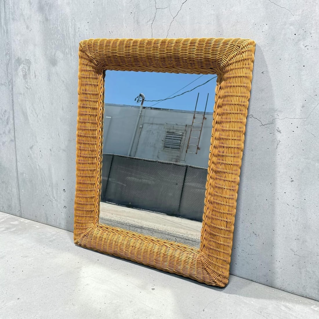 1980s Large Wall Mirror in Hand-Woven Wicker - 7