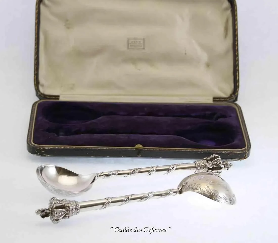 1890 Antiques Serving Spoons Set- 2 Pieces - 3