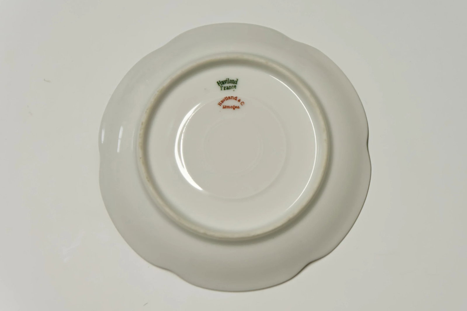 Haviland Limoges Silver Anniversary Tea Cups & Saucers Set of 32 - 5