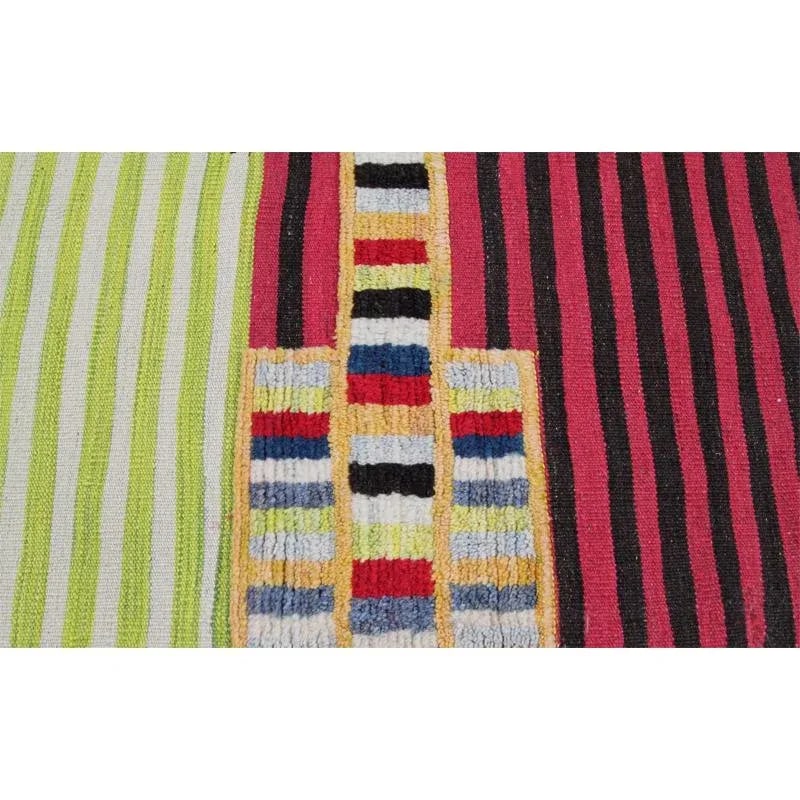 Handwoven Scandinavian Style Persian Kilim Area Rug - 4'1" * 5'9'' - 6