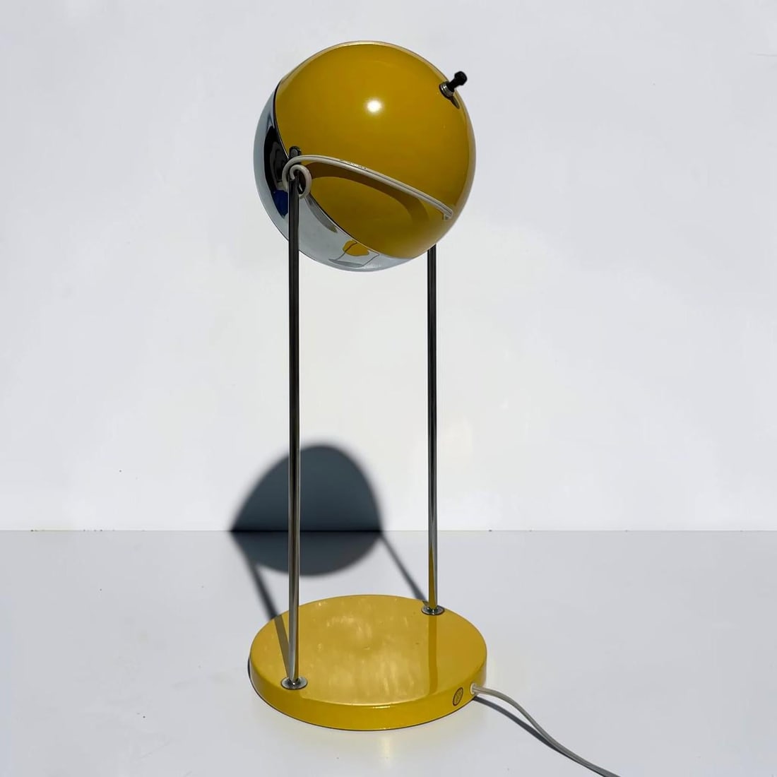 1970s Sonneman Style Atomic Eyeball Table Lamp - 9
