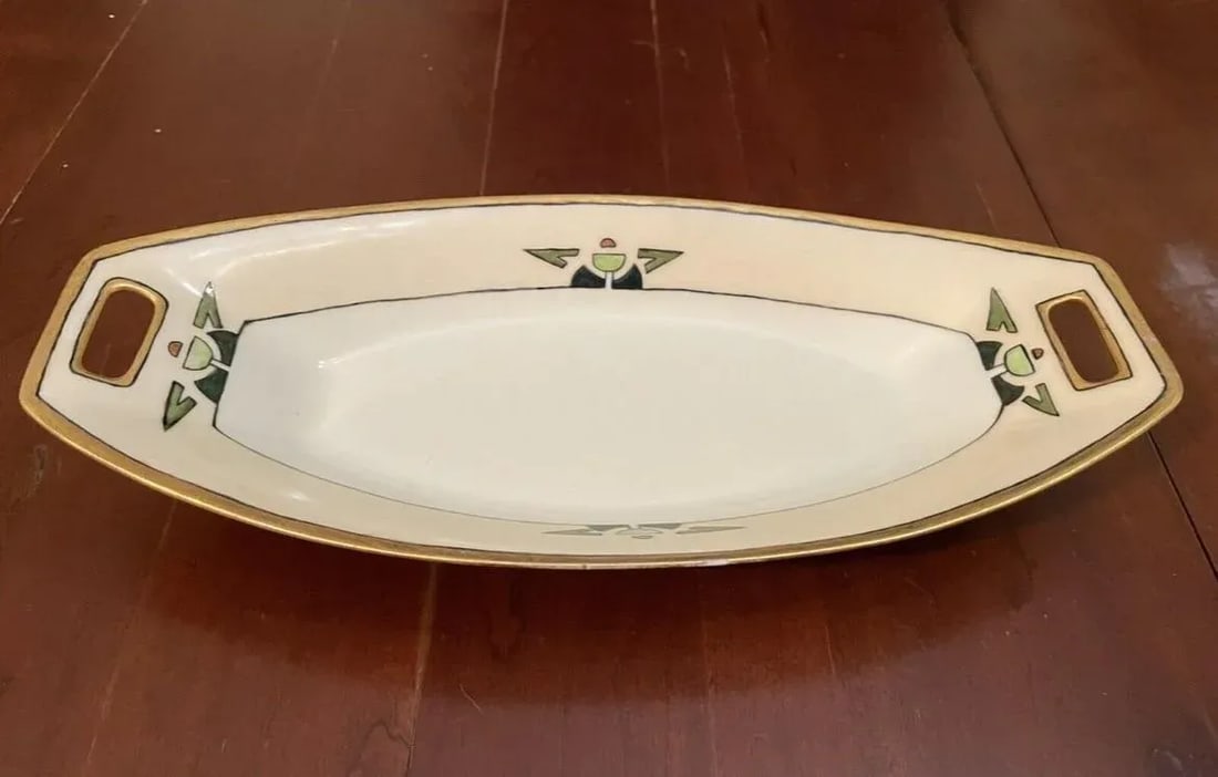 Circa 1920s Thomas Sevres of Bavaria Hand Painted Art-Deco Platter, Salt Pepper Shaker, Side Plate S - 2