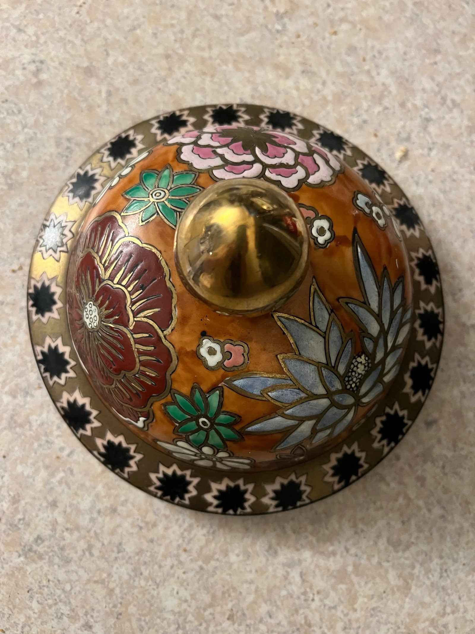 1960s Large Ginger Jar Gilted With Floral & Bird Motif - 7