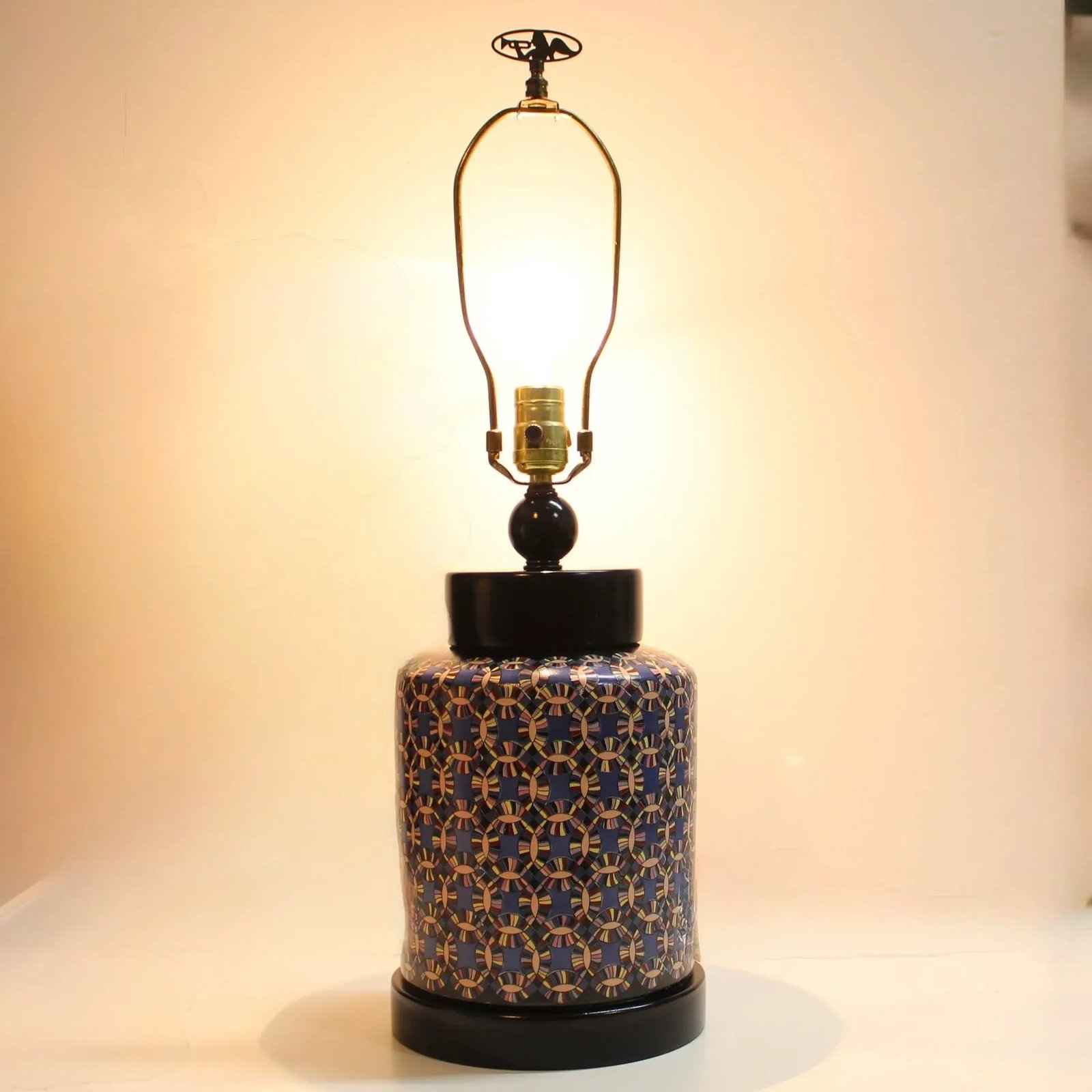 1989 Tyndale Lamp Co Small Table Lamp - 3