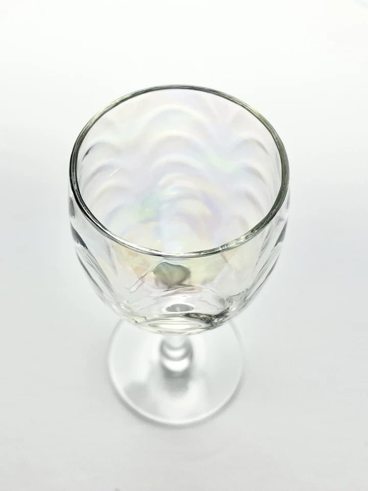 1960s Set of 15 Iridescent Pearl Rainbow Optic Swag Cordial Wine Glasses - 4