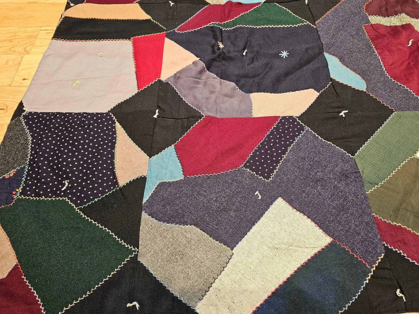 Early 20th Century American Crazy Quilt - 2