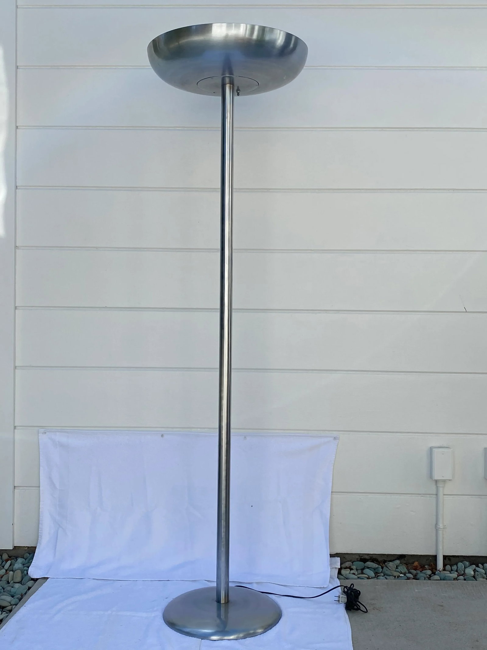 Modernist Art Deco Tall Floor Lamp by Kurt Versen - 11