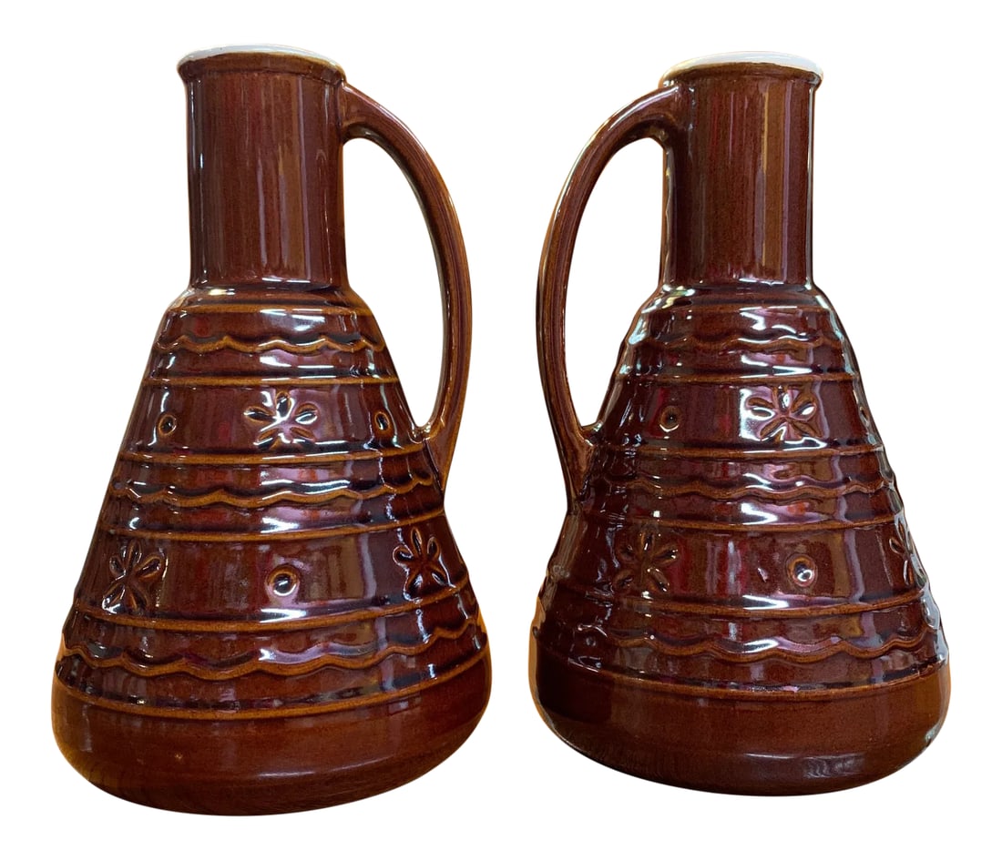 Mid-Century Modern Mar-Crest Dot Daisy Stoneware Carafe Coffee Decanter Servers - a Pair (1 of 13)