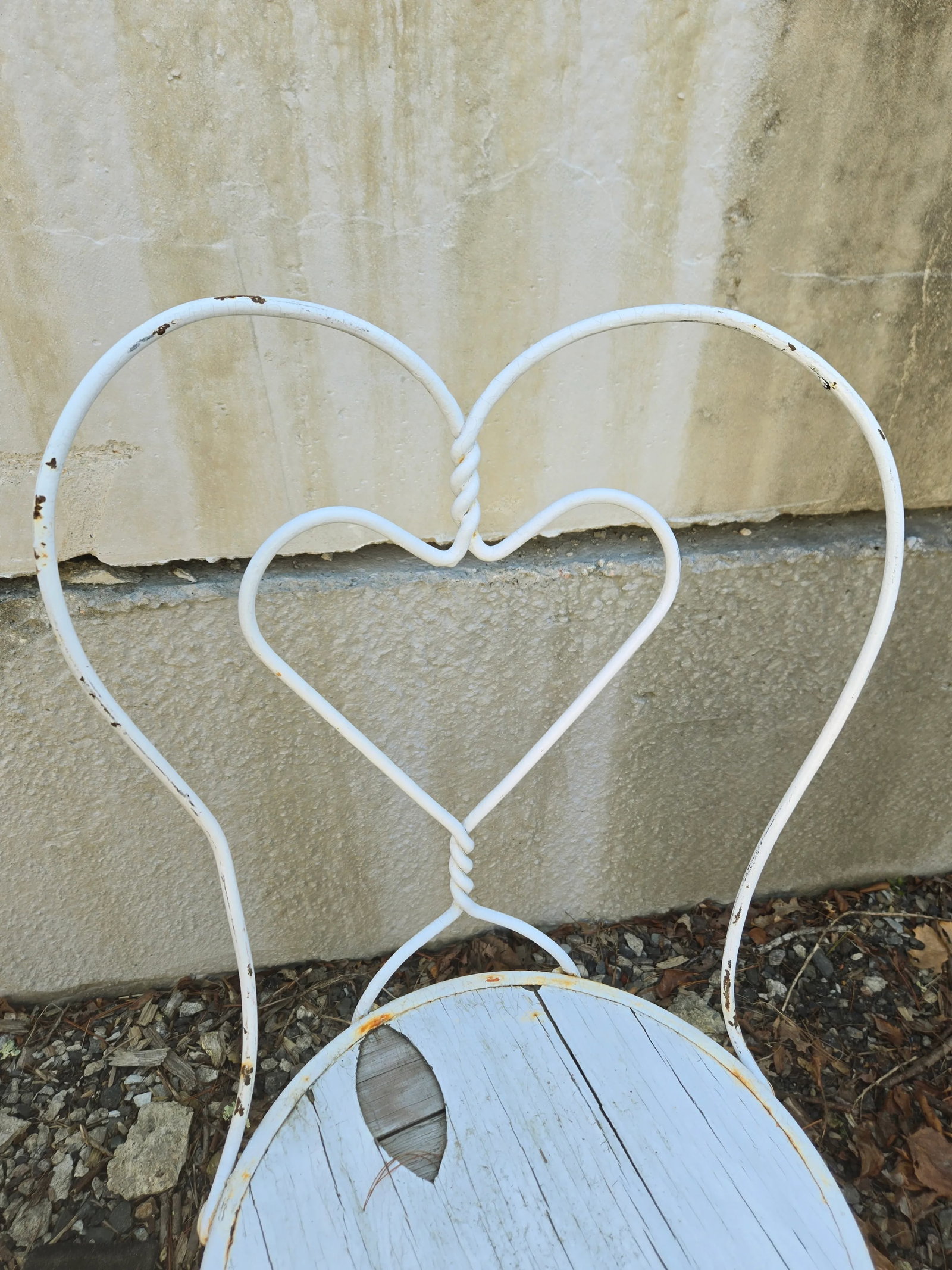 Vintage Wrought Iron Outdoor Patio Table & 4 Chairs - 7