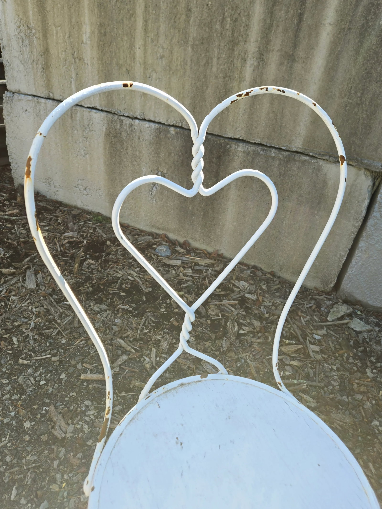 Vintage Wrought Iron Outdoor Patio Table & 4 Chairs - 9