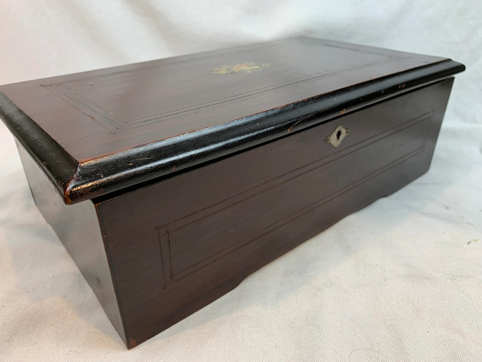 Swiss Music Box, Etouffoirs en Acier 6 Airs Late 1800's - 4