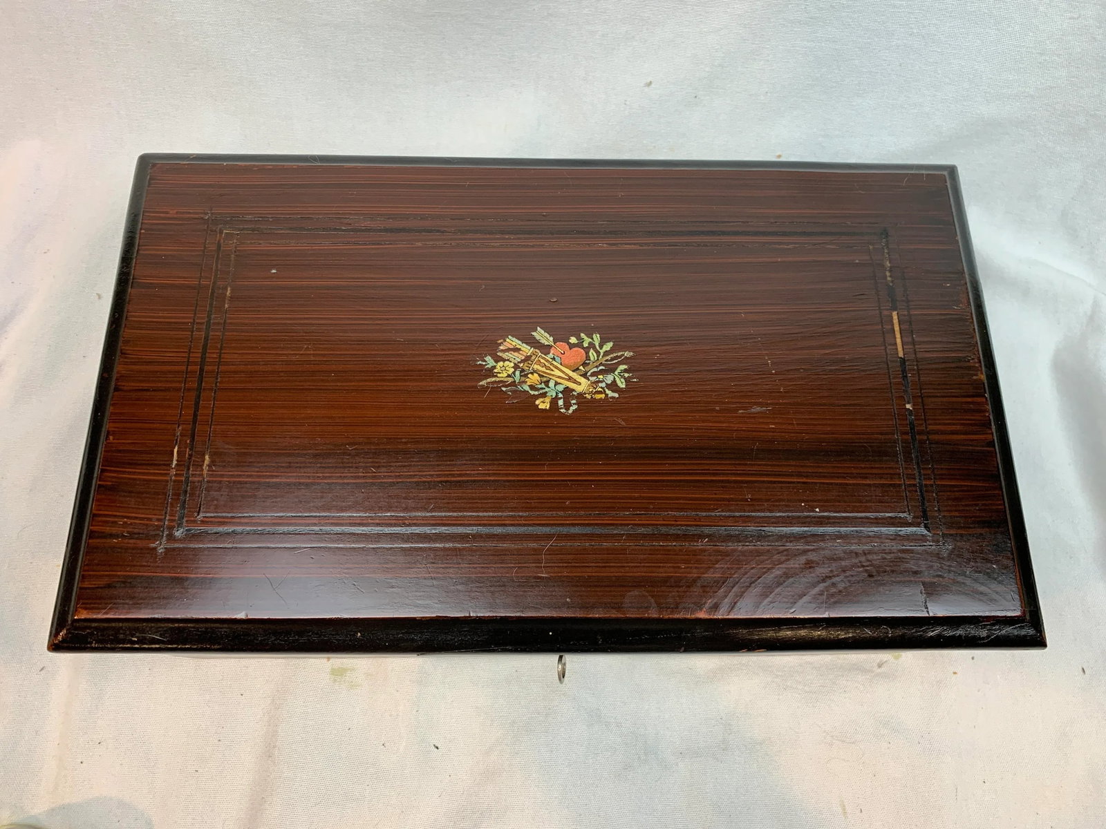 Swiss Music Box, Etouffoirs en Acier 6 Airs Late 1800's - 5