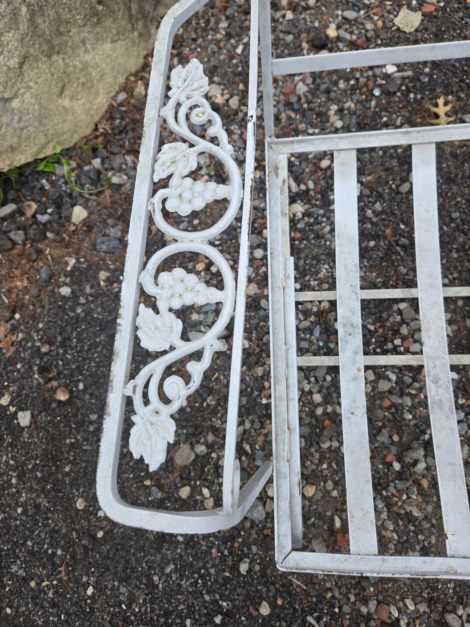 Vintage Wrought Iron Bouncer Chair - 10