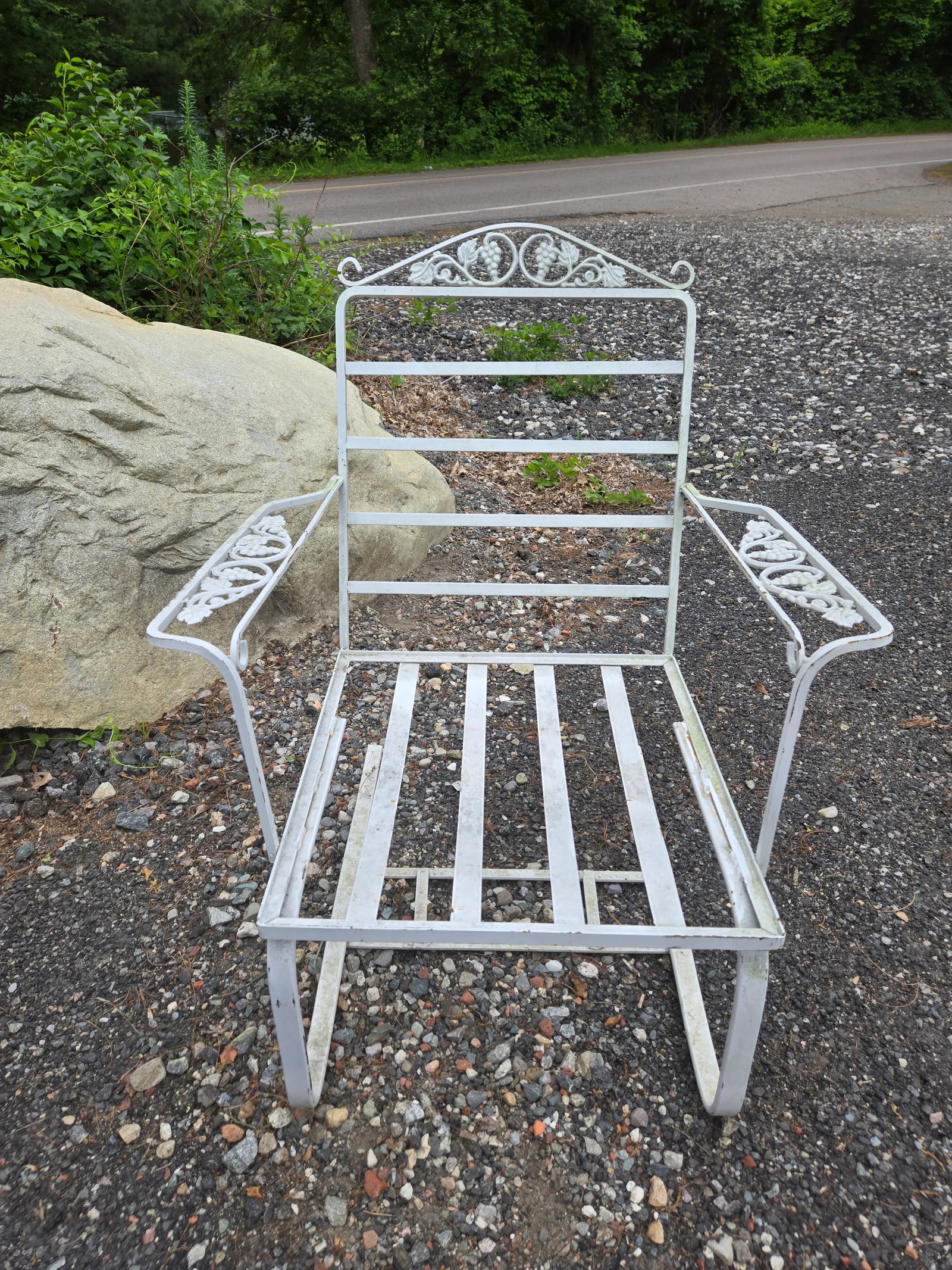 Vintage Wrought Iron Bouncer Chair - 5