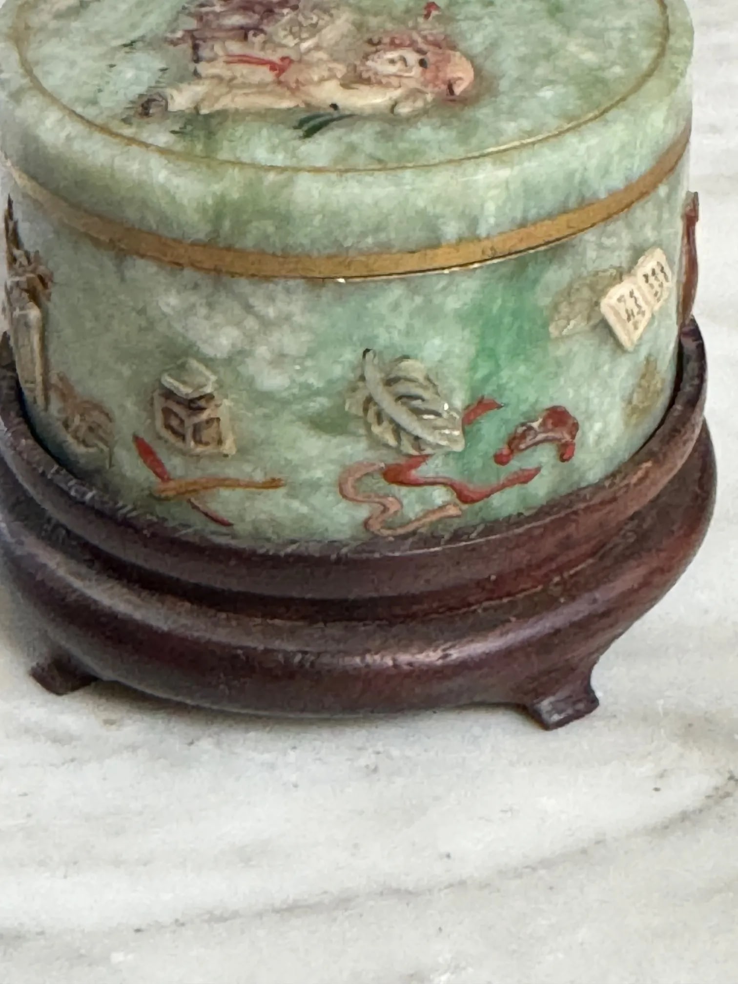 Circa 1900 Republic Era Chinese Apple Green Jadeite & Applique Designs Small Box - 7