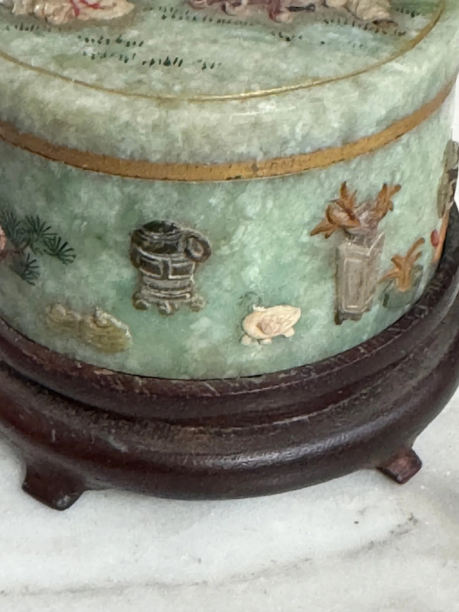 Circa 1900 Republic Era Chinese Apple Green Jadeite & Applique Designs Small Box - 8