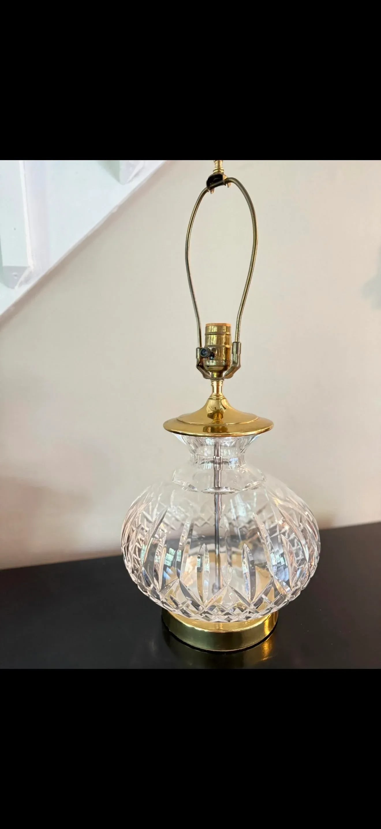 1960s Waterford Crystal Lamp With Brass Detailing - 4