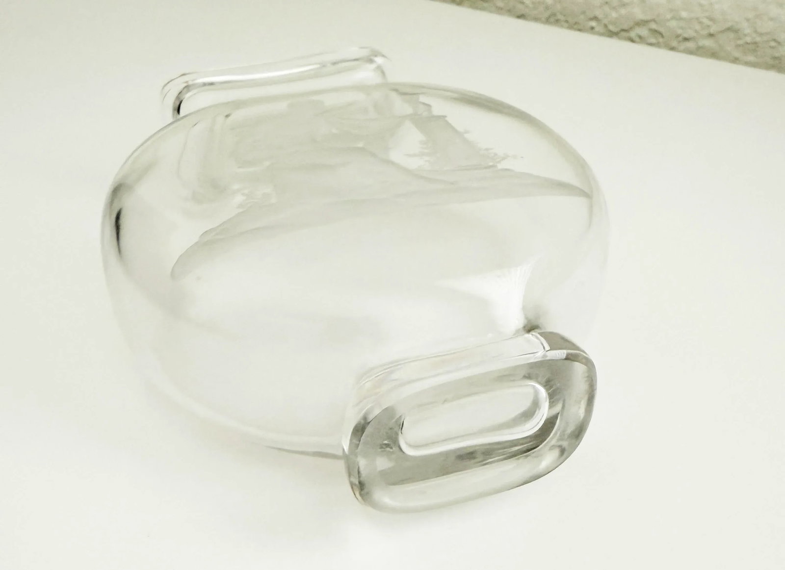 1880s Baccarat Crystal Vase With Neoclassic Intaglio Design - 9