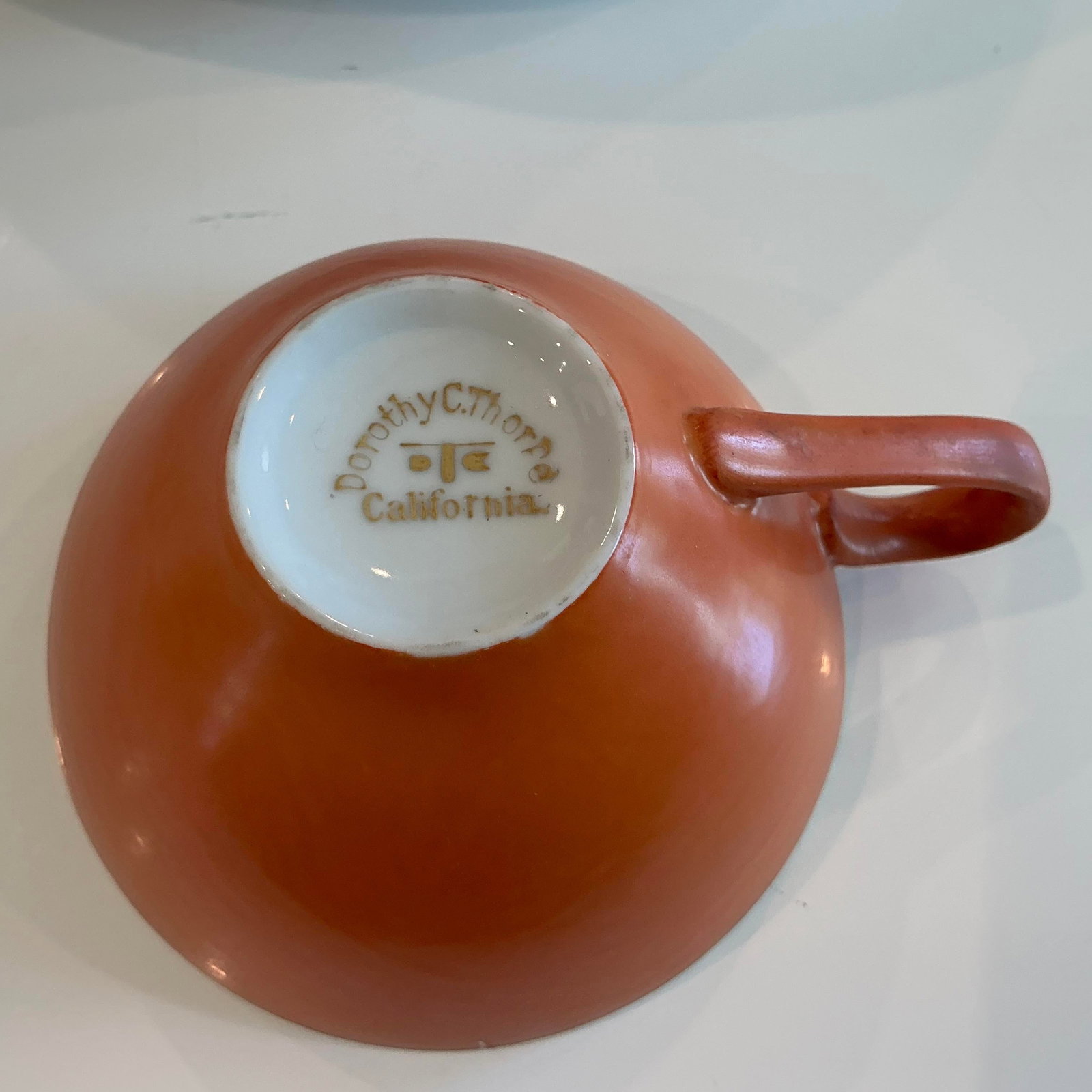 Vintage Dorothy C. Thorpe China Persimmon and Gold China Set- 31 Pieces - 2