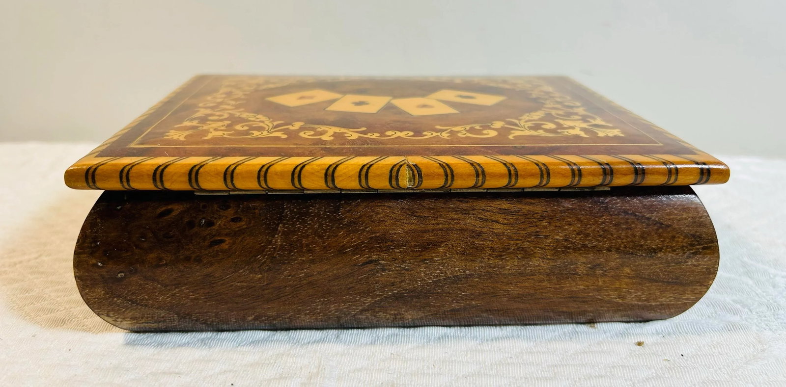 Vintage 1960's Italian Inlaid Wood Card Box - 3