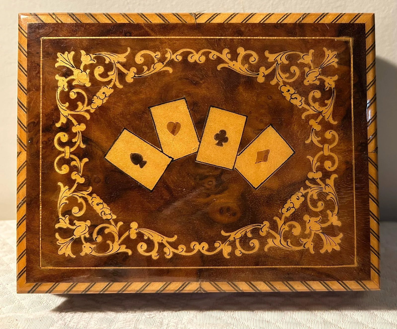 Vintage 1960's Italian Inlaid Wood Card Box - 7