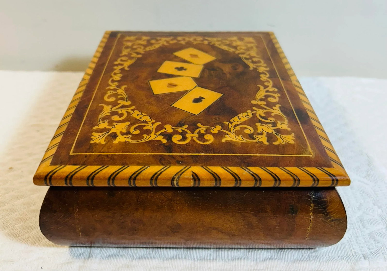 Vintage 1960's Italian Inlaid Wood Card Box - 8
